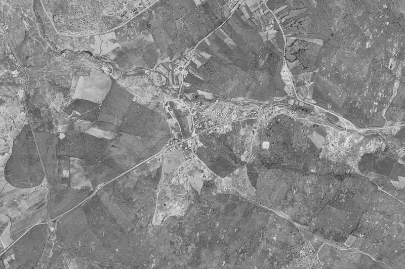 Ortofoto de 1956-1957 del núcleo de Becerril de la Sierra