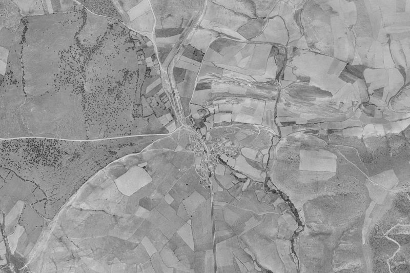 Ortofoto de 1956-1957 del núcleo de Cabanillas de la Sierra