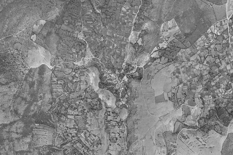 Ortofoto de 1956-1957 del núcleo de Horcajuelo de la Sierra