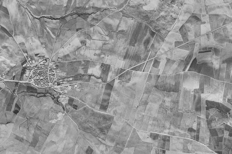 Ortofoto de 1956-1957 del núcleo de Moraleja de Enmedio