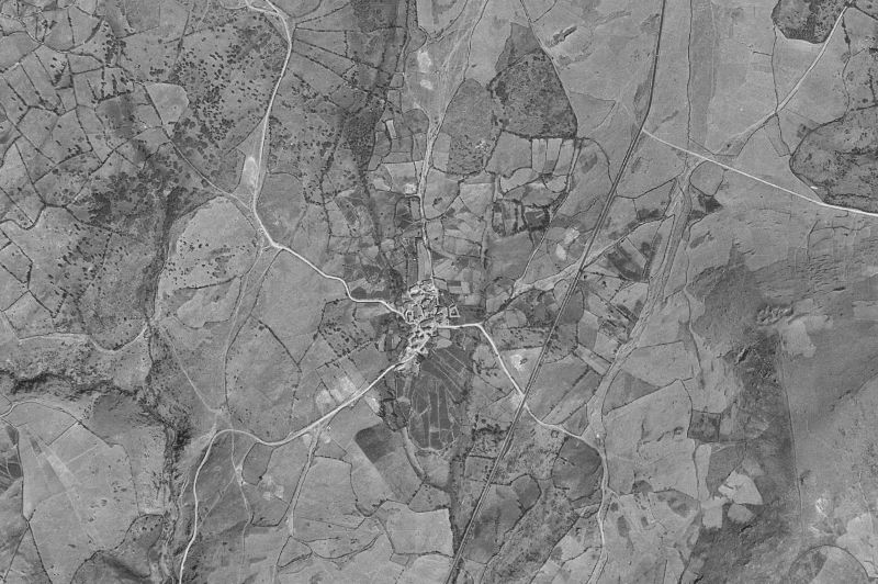 Ortofoto de 1956-1957 del núcleo de La Serna del Monte