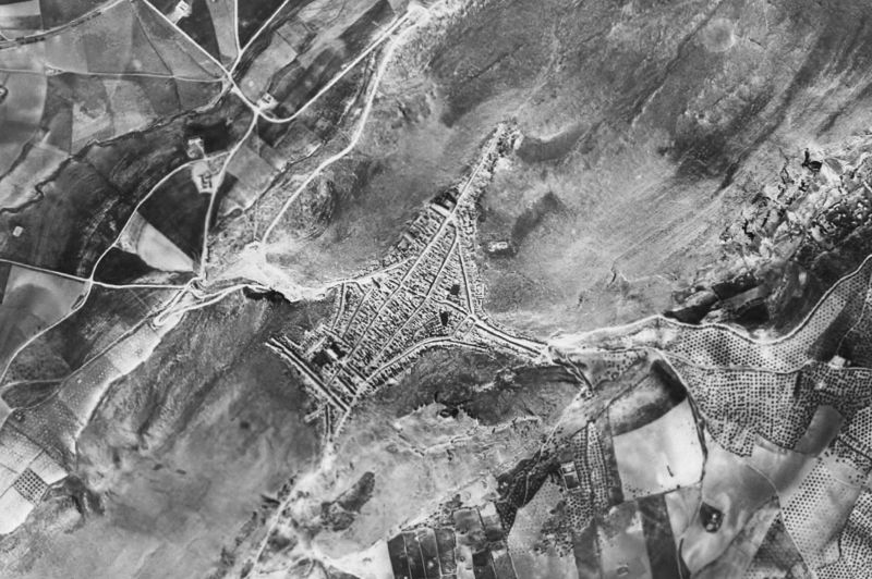 Ortofoto de 1956-1957 del núcleo de Teba