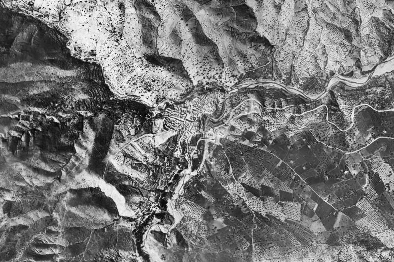 Ortofoto de 1956-1957 del núcleo de Tolox