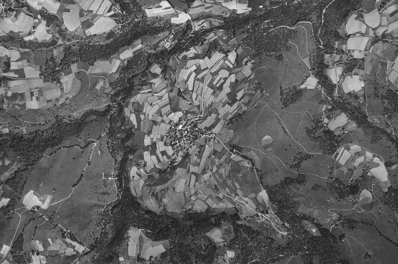 Ortofoto de 1956-1957 del núcleo de Arantza