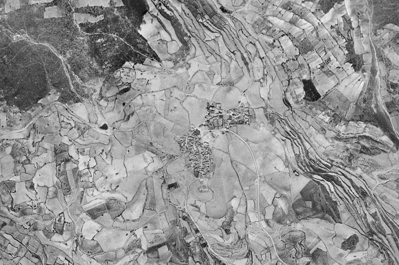 Ortofoto de 1956-1957 del núcleo de Arellano