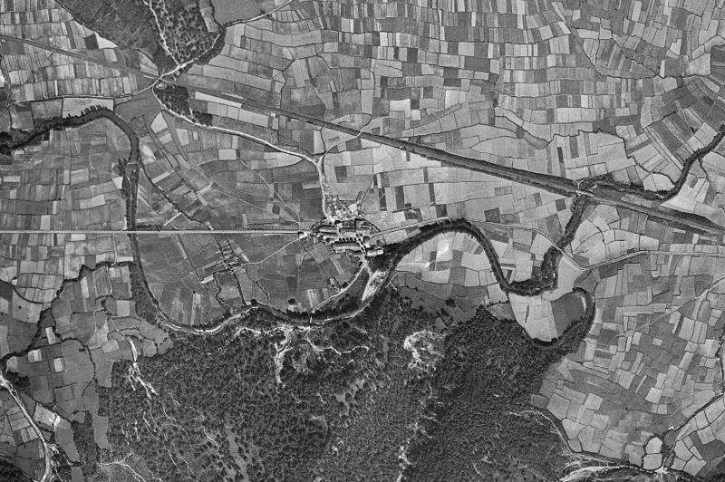 Ortofoto de 1956-1957 del núcleo de Arruazu