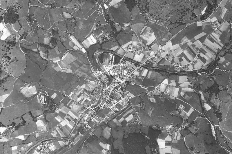 Ortofoto de 1956-1957 del núcleo de Baztan