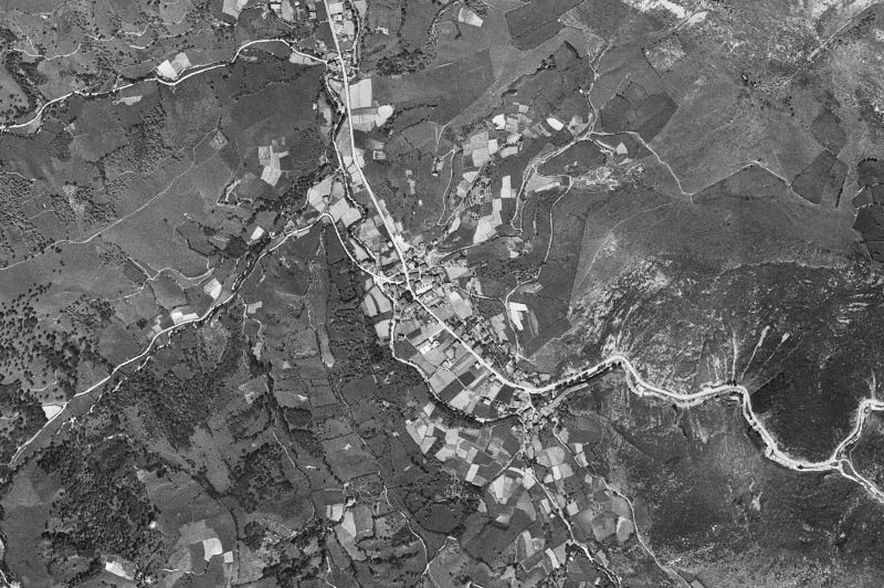 Ortofoto de 1956-1957 del núcleo de Betelu
