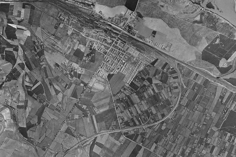 Ortofoto de 1956-1957 del núcleo de Castejón