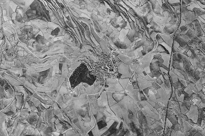 Ortofoto de 1956-1957 del núcleo de Dicastillo