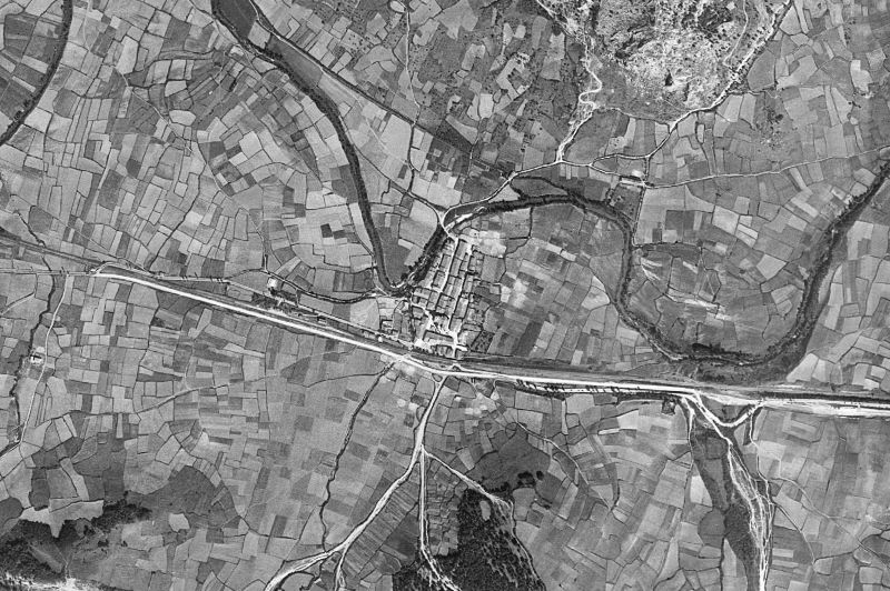 Ortofoto de 1956-1957 del núcleo de Uharte Arakil