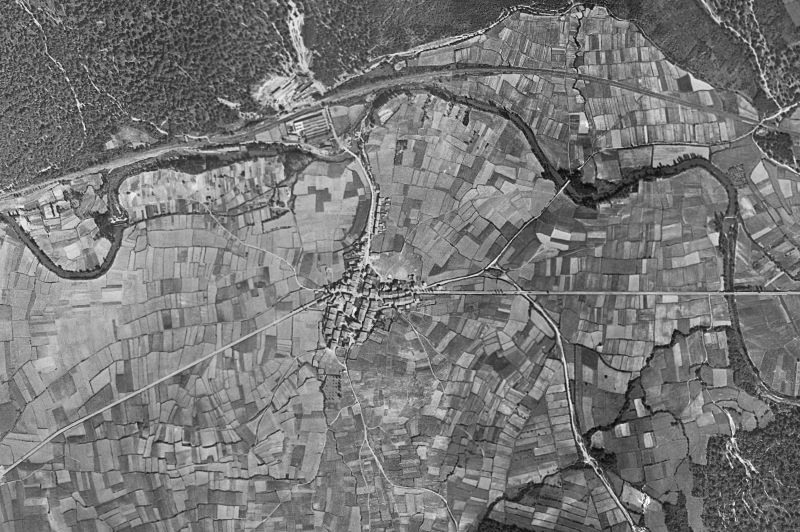 Ortofoto de 1956-1957 del núcleo de Lakuntza
