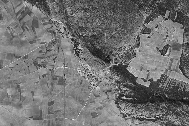 Ortofoto de 1956-1957 del núcleo de Mendaza