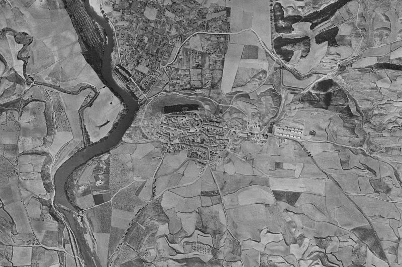Ortofoto de 1956-1957 del núcleo de Mendigorria