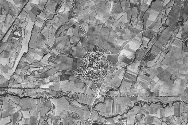 Ortofoto de 1956-1957 del núcleo de Obanos