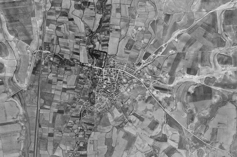 Ortofoto de 1956-1957 del núcleo de Pitillas