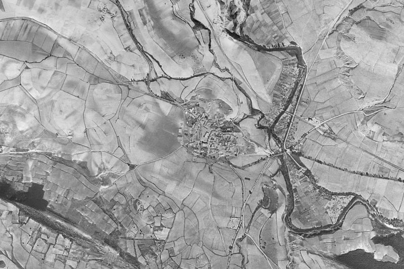 Ortofoto de 1956-1957 del núcleo de Urroz-Villa