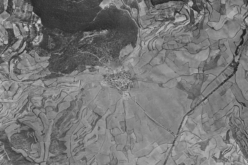Ortofoto de 1956-1957 del núcleo de Villamayor de Monjardín