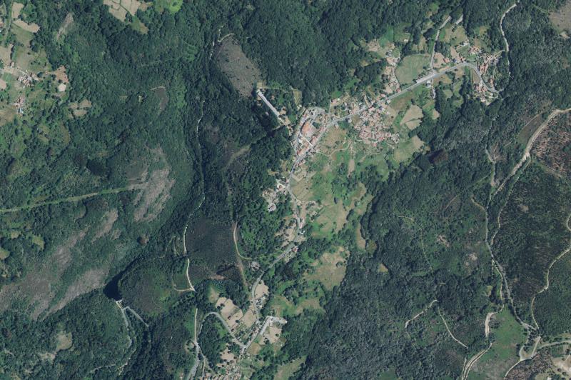Ortofoto actual del núcleo de Lobeira