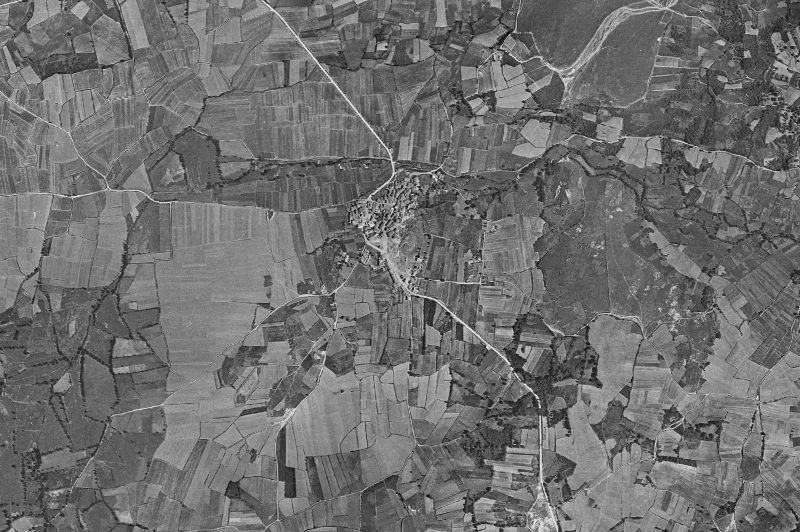 Ortofoto de 1956-1957 del núcleo de Sarreaus