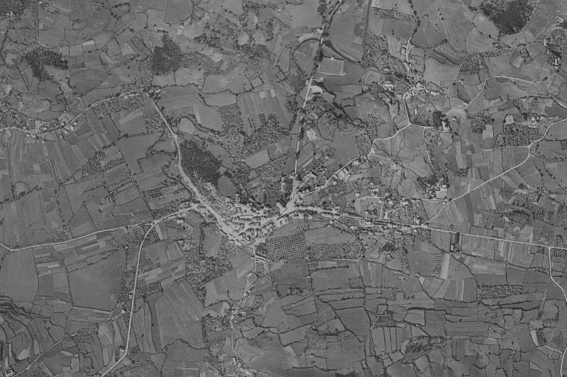 Ortofoto de 1956-1957 del núcleo de Colunga