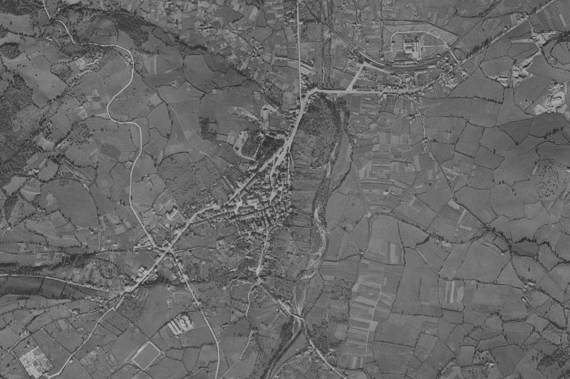 Ortofoto de 1956-1957 del núcleo de Grado