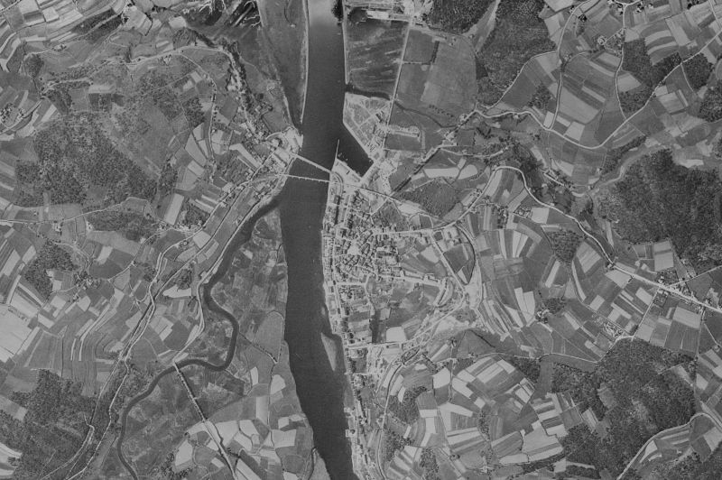 Ortofoto de 1956-1957 del núcleo de Navia