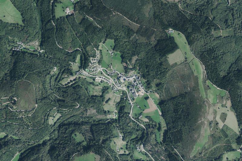Ortofoto actual del núcleo de Santa Eulalia de Oscos