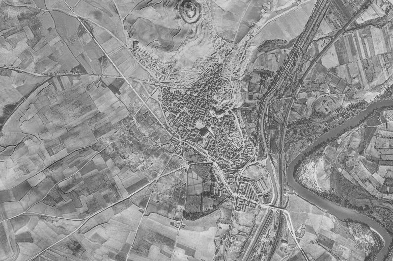 Ortofoto de 1956-1957 del núcleo de Dueñas