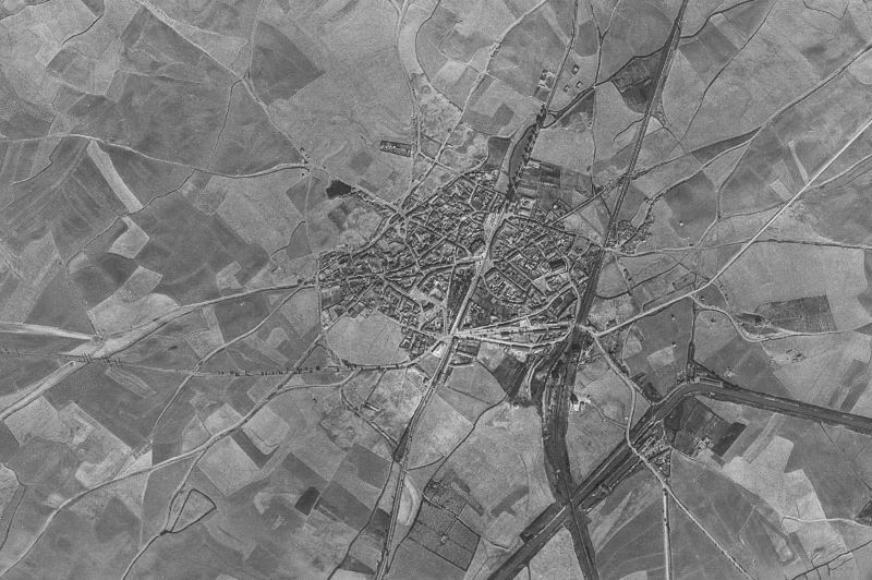Ortofoto de 1956-1957 del núcleo de Frómista