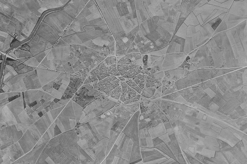 Ortofoto de 1956-1957 del núcleo de Fuentes de Nava