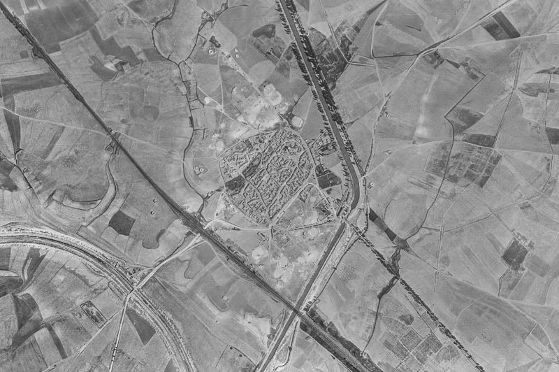 Ortofoto de 1956-1957 del núcleo de Grijota