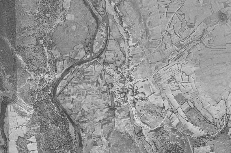 Ortofoto de 1956-1957 del núcleo de Mantinos