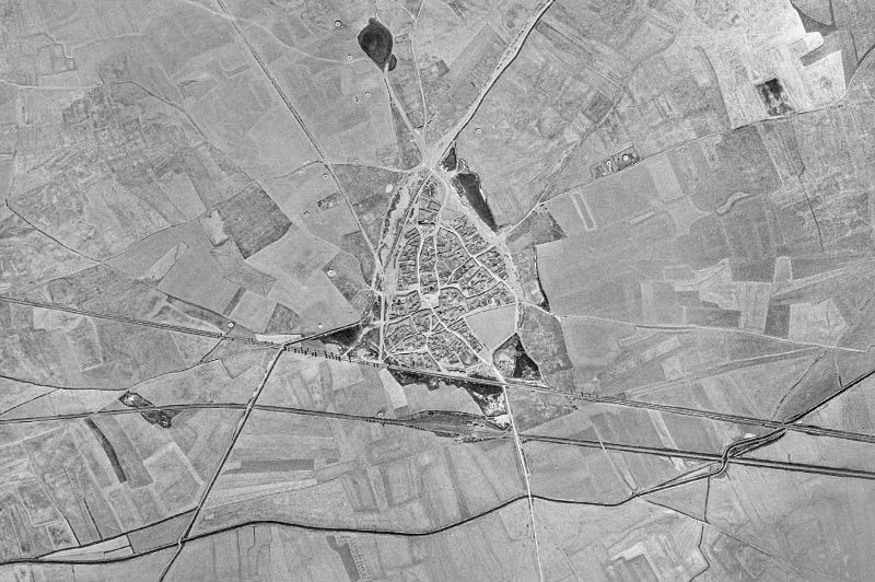 Ortofoto de 1956-1957 del núcleo de Mazariegos