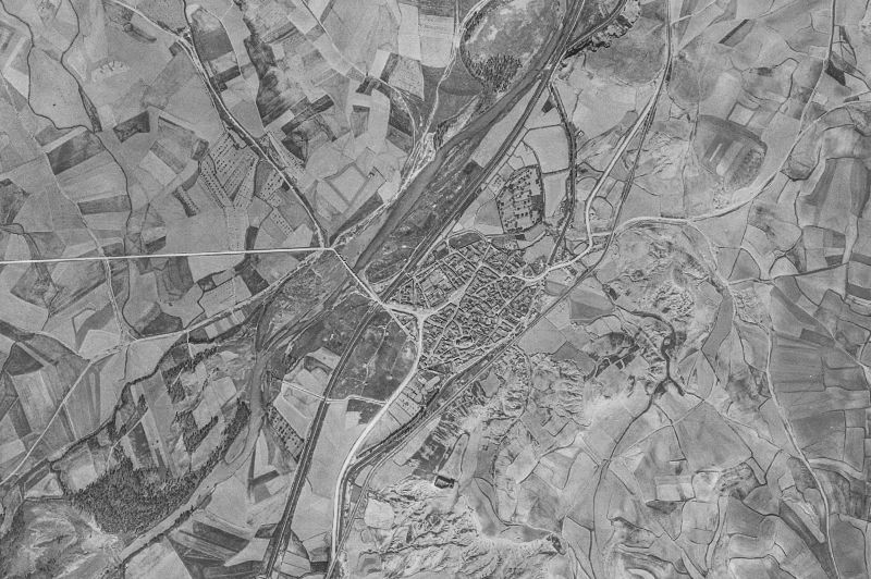 Ortofoto de 1956-1957 del núcleo de Monzón de Campos