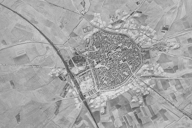 Ortofoto de 1956-1957 del núcleo de Paredes de Nava