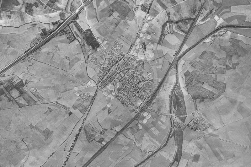 Ortofoto de 1956-1957 del núcleo de Piña de Campos