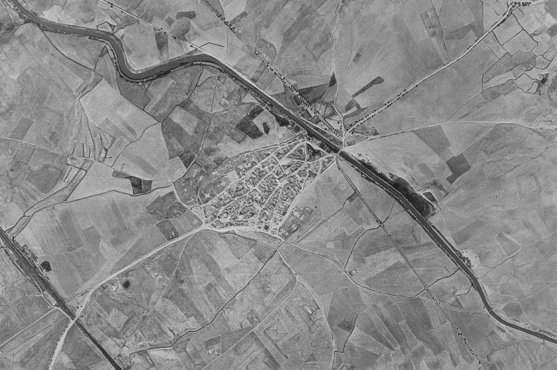 Ortofoto de 1956-1957 del núcleo de Villaumbrales