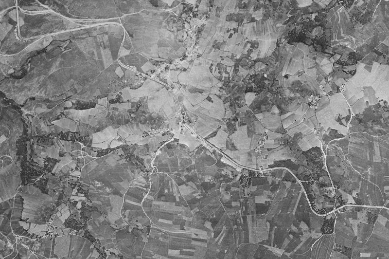 Ortofoto de 1956-1957 del núcleo de Dozón