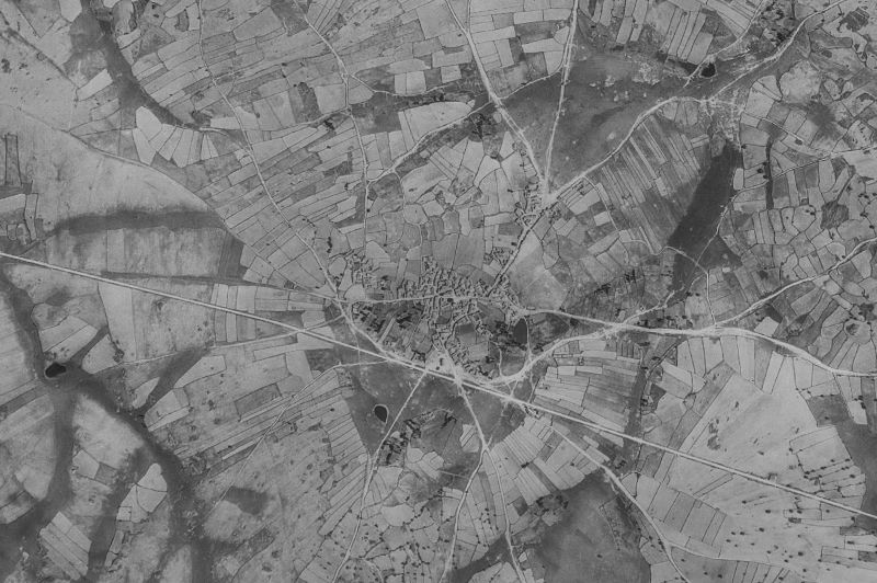 Ortofoto de 1956-1957 del núcleo de Almendra