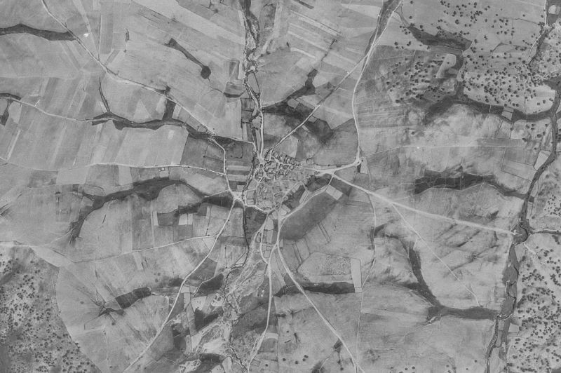 Ortofoto de 1956-1957 del núcleo de Añover de Tormes