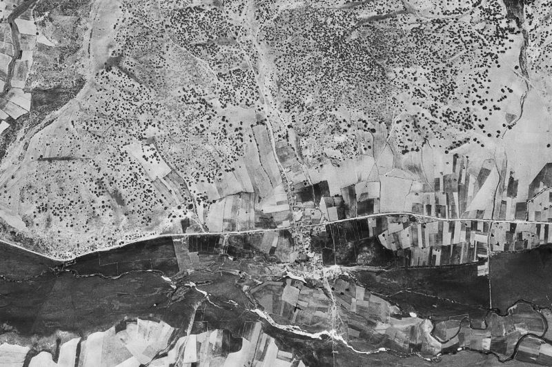 Ortofoto de 1956-1957 del núcleo de El Arco