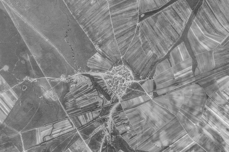 Ortofoto de 1956-1957 del núcleo de Calzada de Don Diego