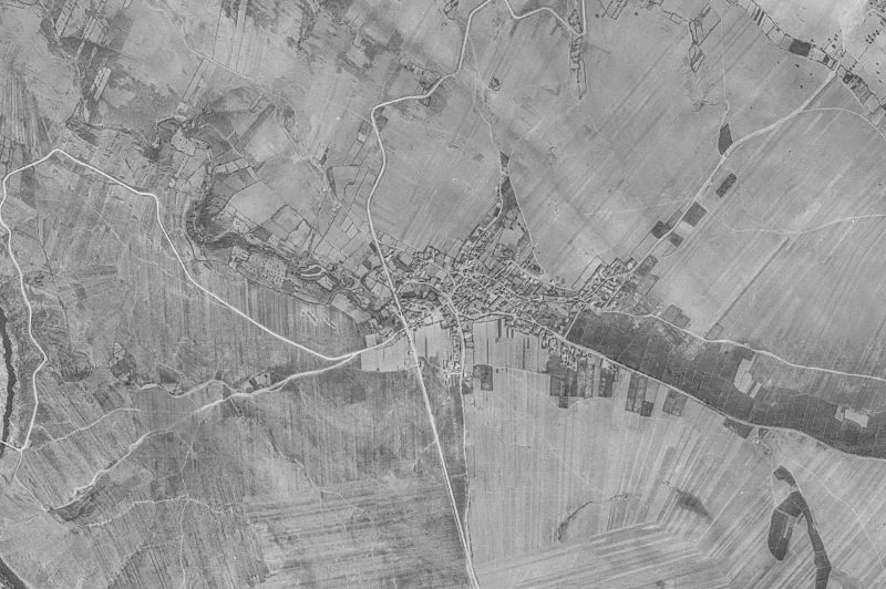 Ortofoto de 1956-1957 del núcleo de Castillejo de Martín Viejo