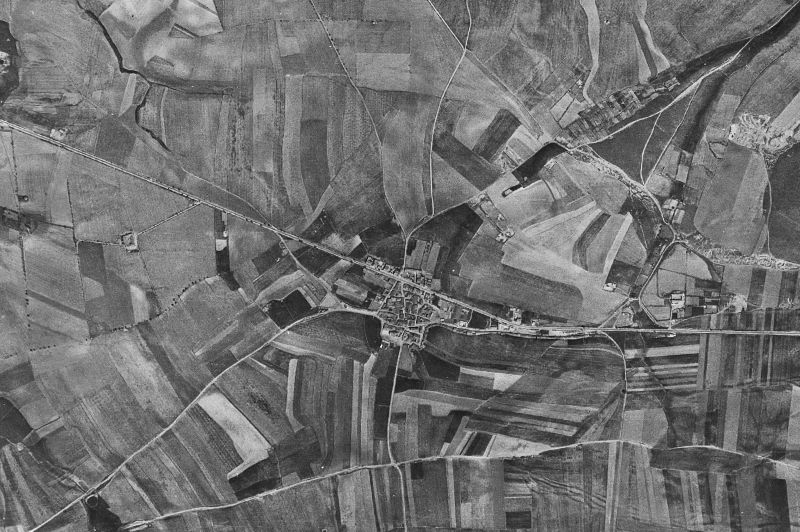 Ortofoto de 1956-1957 del núcleo de Doñinos de Salamanca