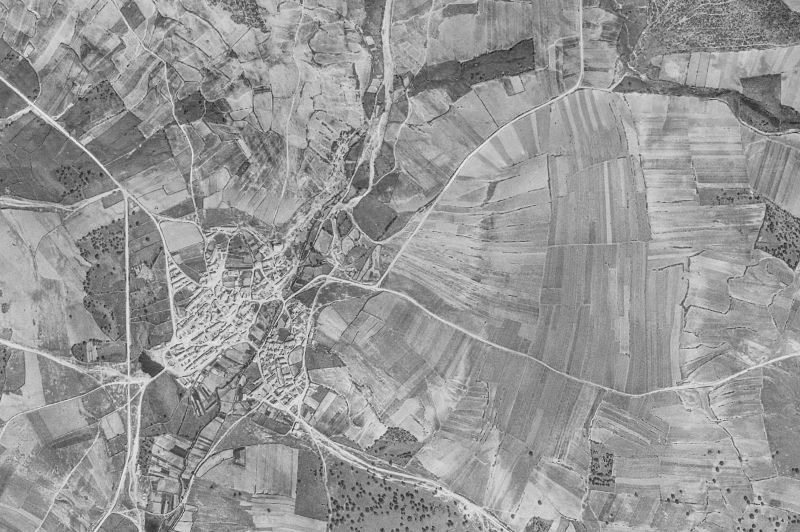 Ortofoto de 1956-1957 del núcleo de Frades de la Sierra