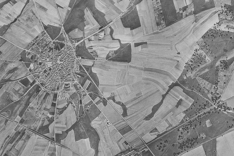 Ortofoto de 1956-1957 del núcleo de La Fuente de San Esteban