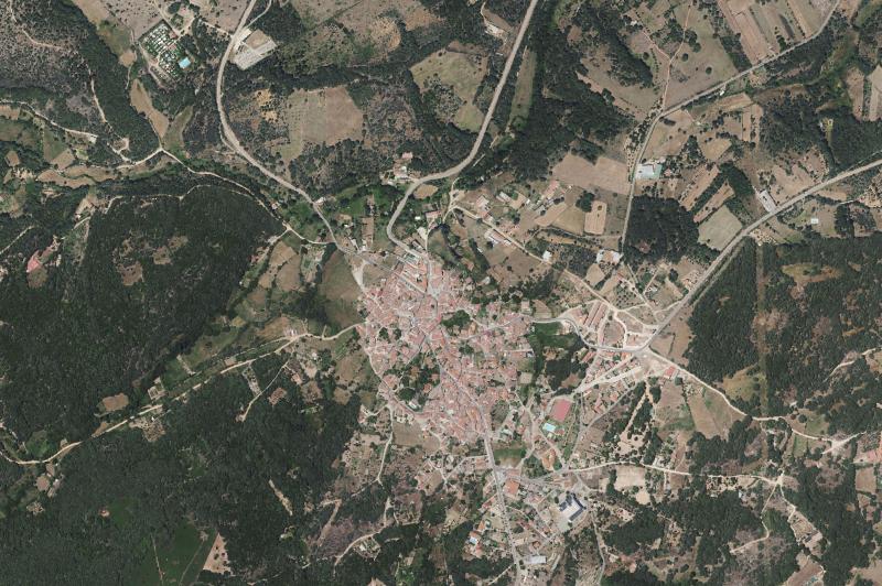 Ortofoto actual del núcleo de Linares de Riofrío