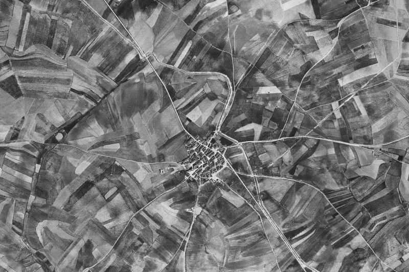 Ortofoto de 1956-1957 del núcleo de Machacón