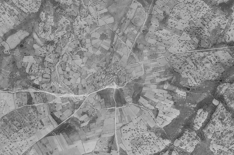 Ortofoto de 1956-1957 del núcleo de El Manzano